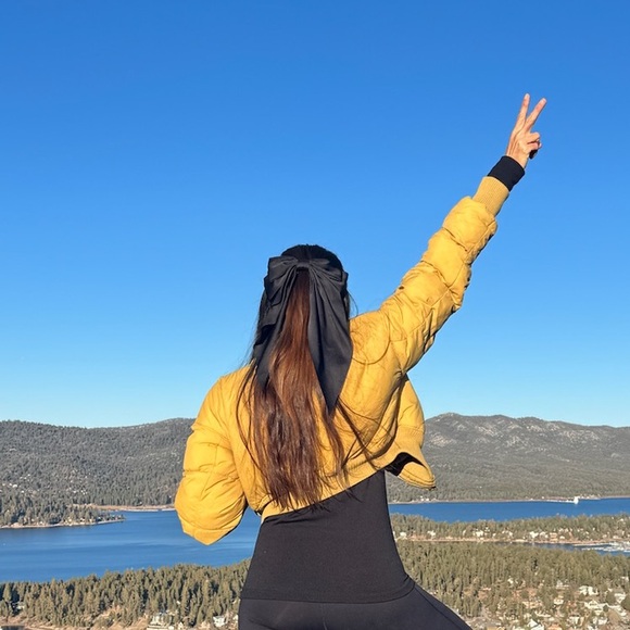 CLOSET CLEAROUT ✨FREE PEOPLE Boulder Babe Bomber Puffer Jacket Mustard
Size XS - Picture 11 of 11